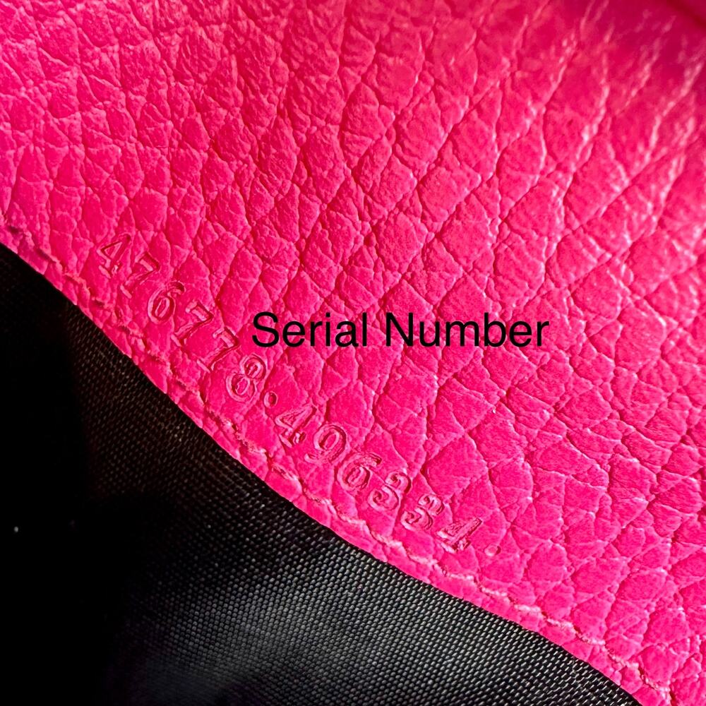Gucci GG Marmont hot pink leather phone case convert to note pad! NEW! GIFT!! - Picture 14 of 16